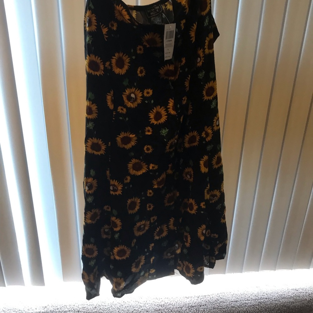 Sunflower skull NWT dress